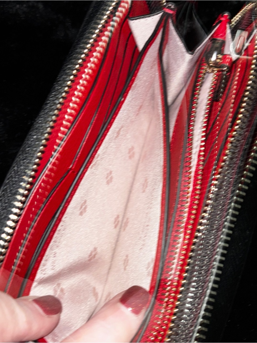 Kate Spade New York ‘Your Hearts’ Wallet Limited Edition/Valentine’s Collection - Picture 9 of 15